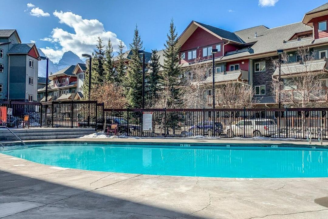 Photo of Others in Canmore