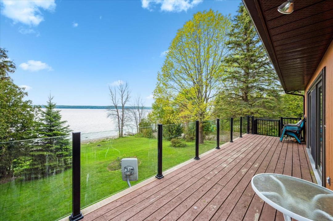 Photo of Patio Balcony in Wiarton