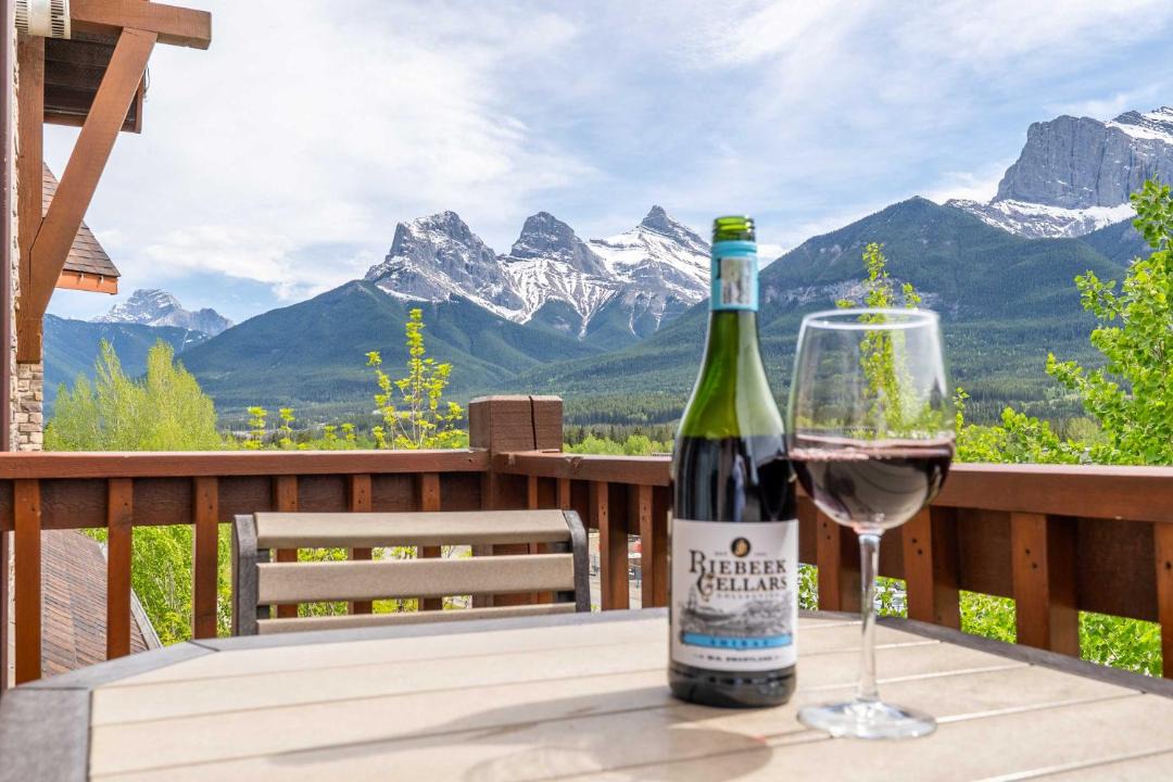 Photo of Patio Balcony in Canmore