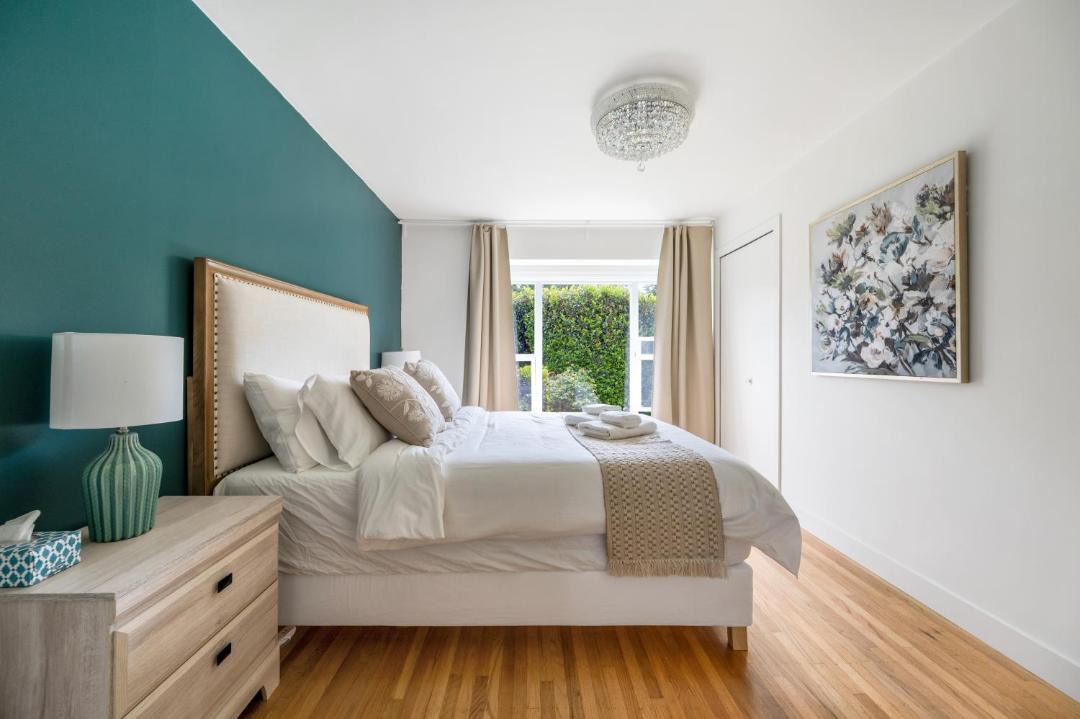 Photo of Bedroom in Dunbar