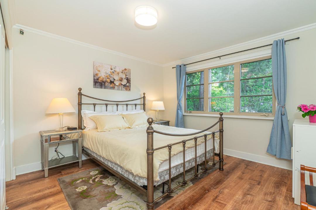 Photo of Bedroom in Kerrisdale