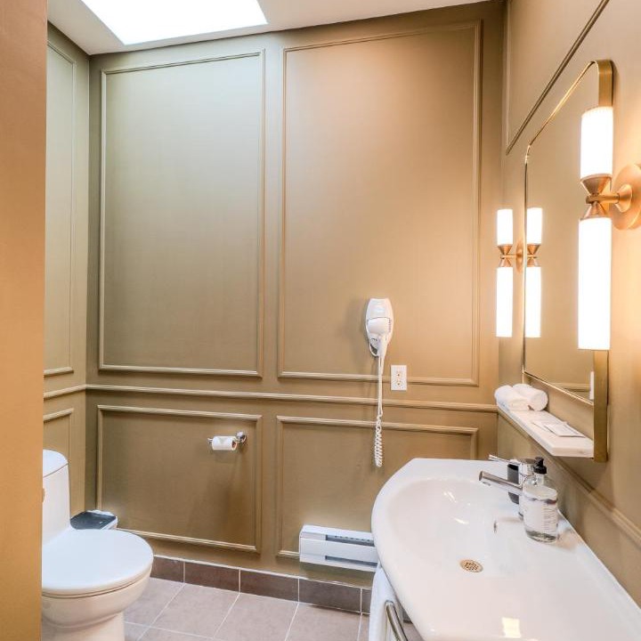Photo of Bathroom in Latin Quarter
