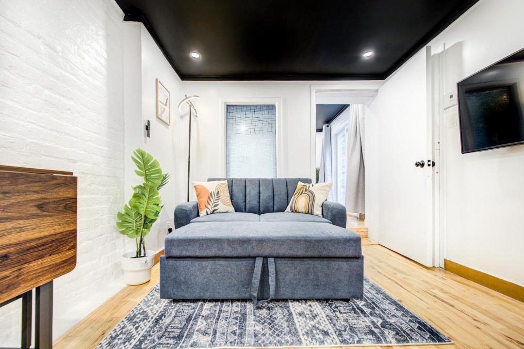 Photo of Bedroom in Hochelaga