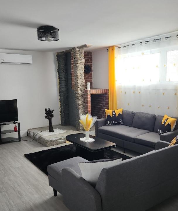 Photo of Livingroom in Sainte-Anne-de-Sabrevois