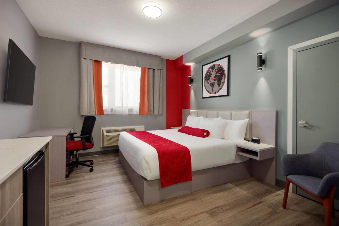 Photo of Bedroom in Jasper Place