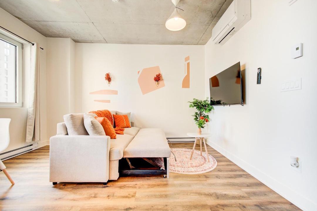 Photo of Livingroom in Shaughnessy Village