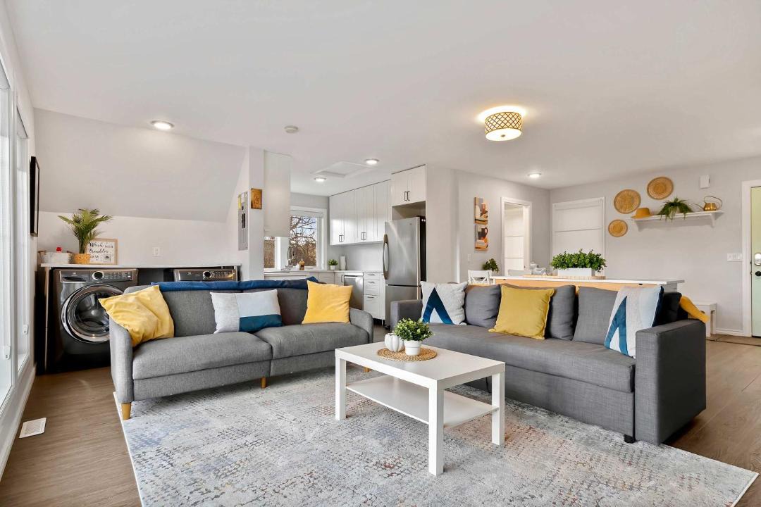 Photo of Livingroom in Okotoks