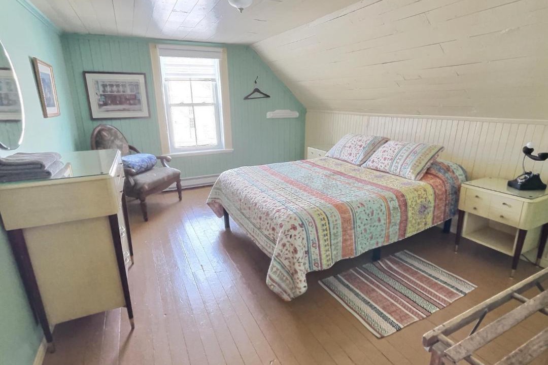Photo of Bedroom in Val-Racine