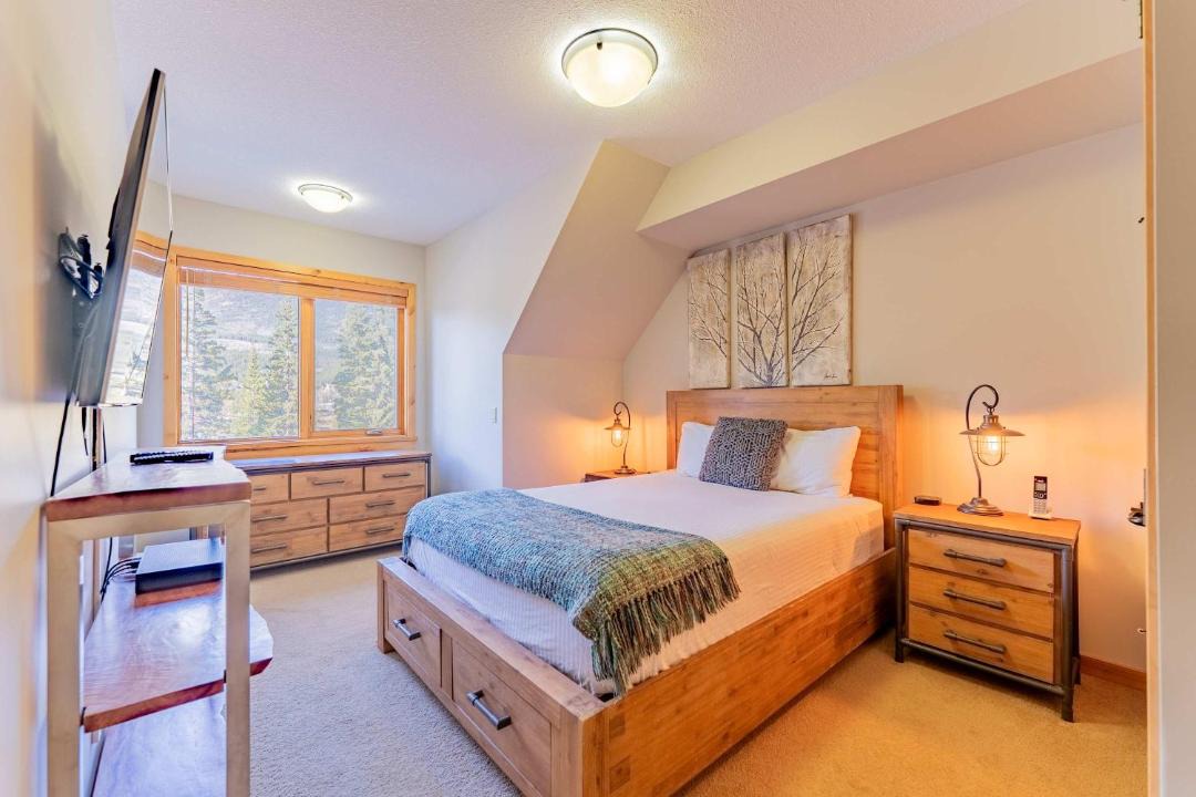 Photo of Bedroom in Canmore