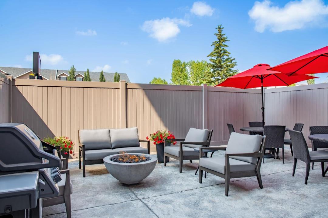 Photo of Patio Balcony in Cochrane