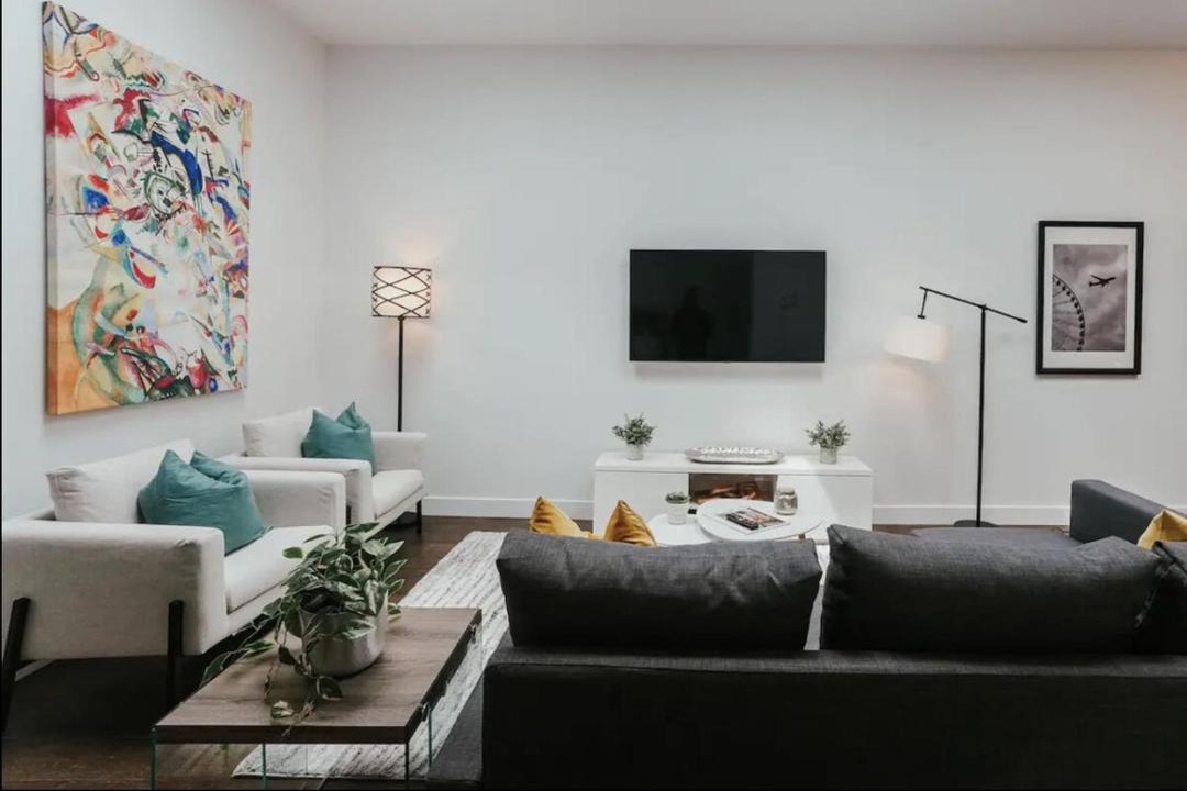 Photo of Livingroom in La Petite-Patrie