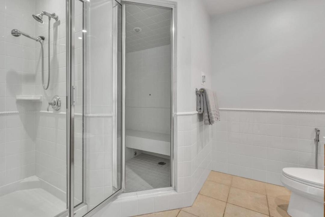 Photo of Bathroom in West Vancouver