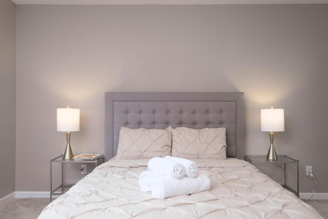 Photo of Bedroom in Oakridge