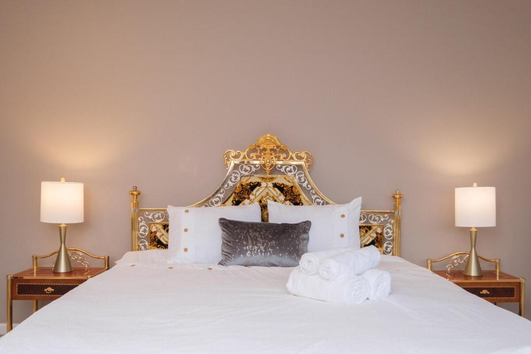 Photo of Bedroom in Oakridge