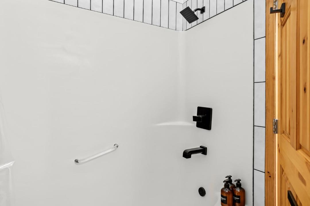 Photo of Bathroom in Harvie Heights