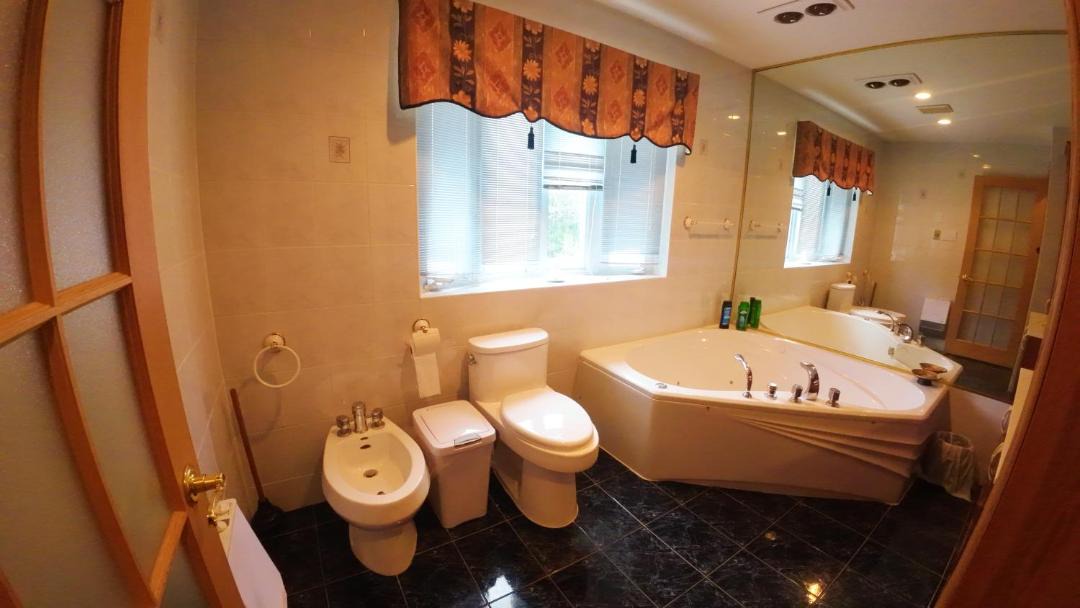 Photo of Bathroom in Saint Come
