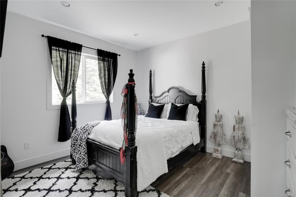 Photo of Bedroom in Shawnigan Lake