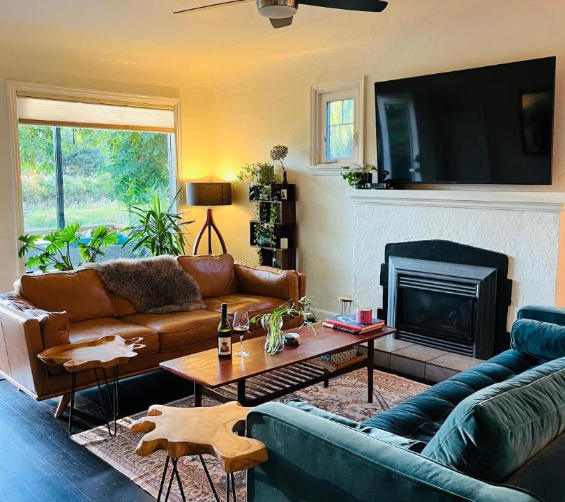 Photo of Livingroom in South Central