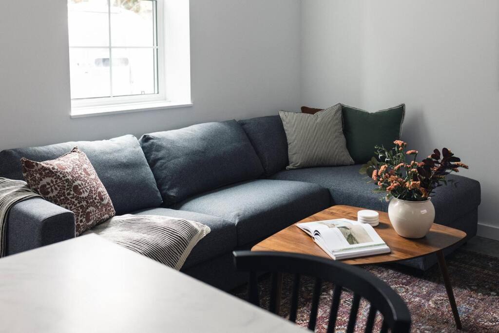 Photo of Livingroom in Kaslo
