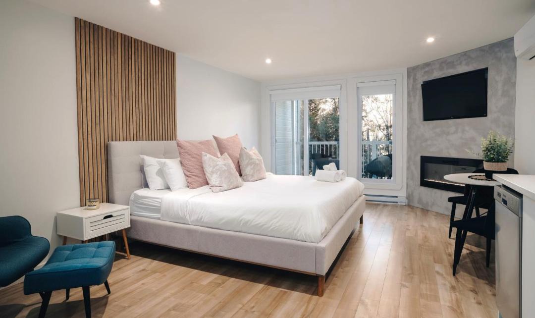 Photo of Bedroom in Mont-Tremblant Village