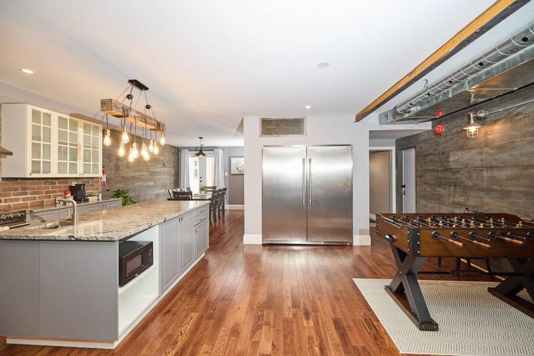 Photo of Kitchen in Downtown Niagara Falls