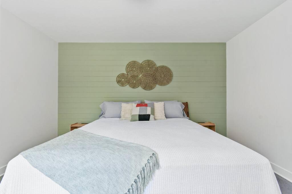 Photo of Bedroom in Lac-Swell