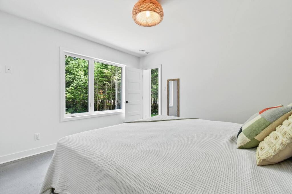 Photo of Bedroom in Lac-Swell