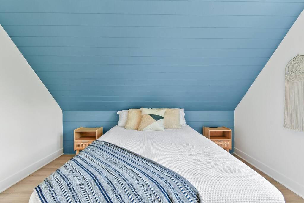 Photo of Bedroom in Lac-Swell
