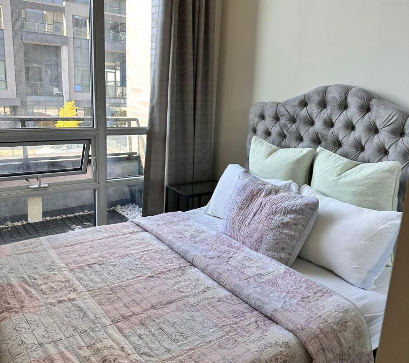Photo of Bedroom in Hurontario
