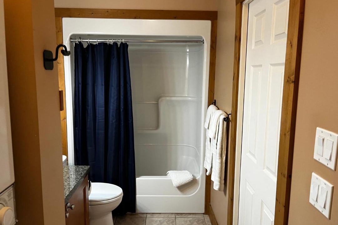 Photo of Bathroom in Okanagan-Similkameen