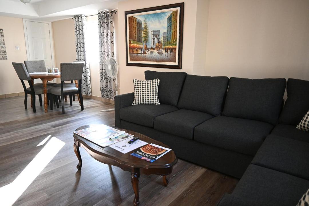 Photo of Livingroom in Downtown Niagara Falls