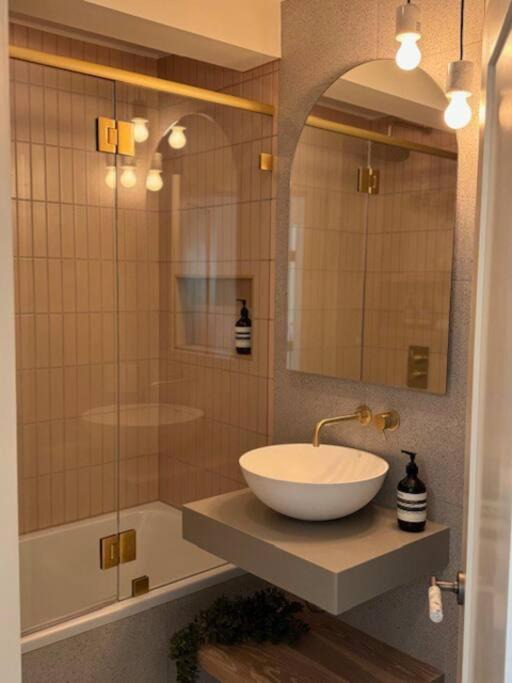 Photo of Bathroom in Whistler Creekside