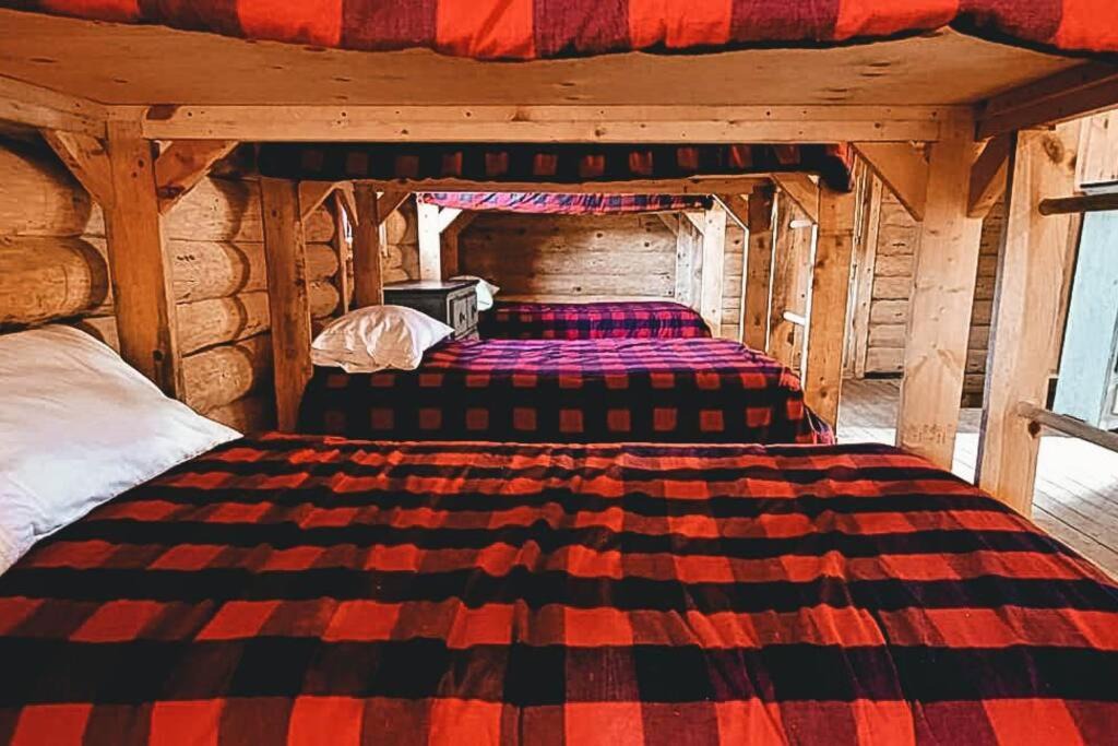 Photo of Bedroom in Saint-Simeon