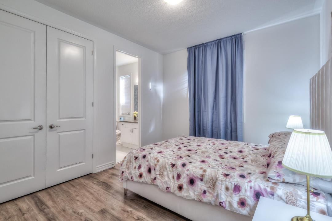 Photo of Bedroom in Pickering