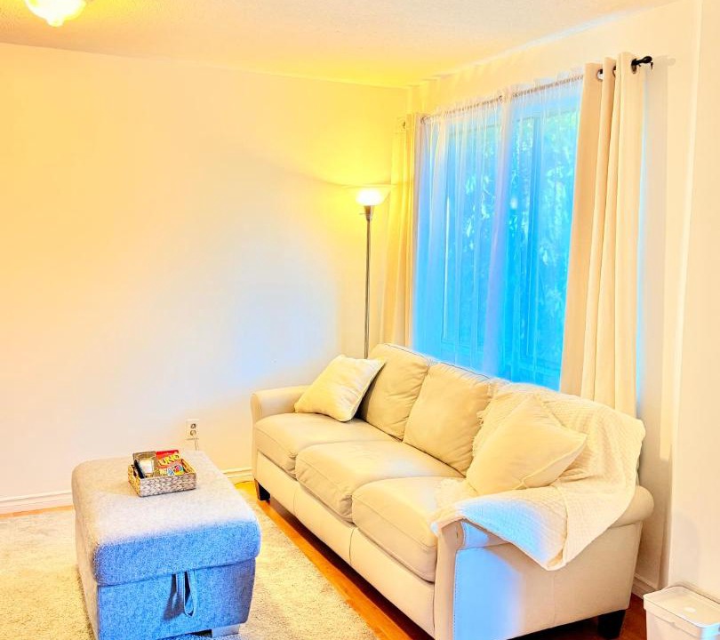 Photo of Livingroom in Mount Pleasant