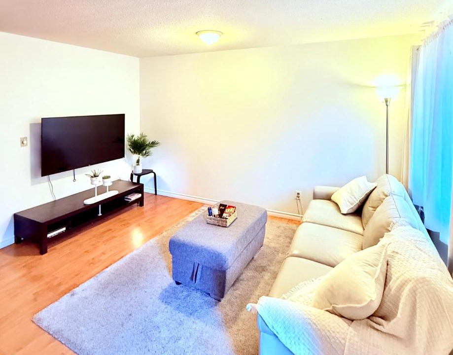 Photo of Livingroom in Mount Pleasant