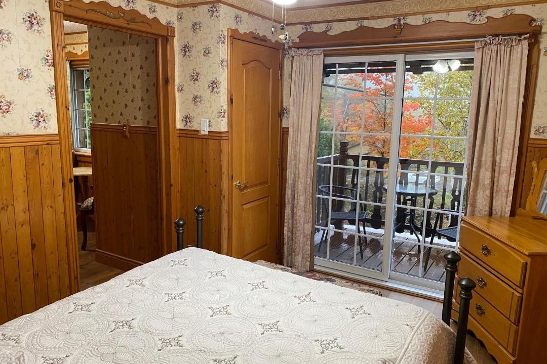 Photo of Bedroom in Petite-Riviere-Saint-Francois