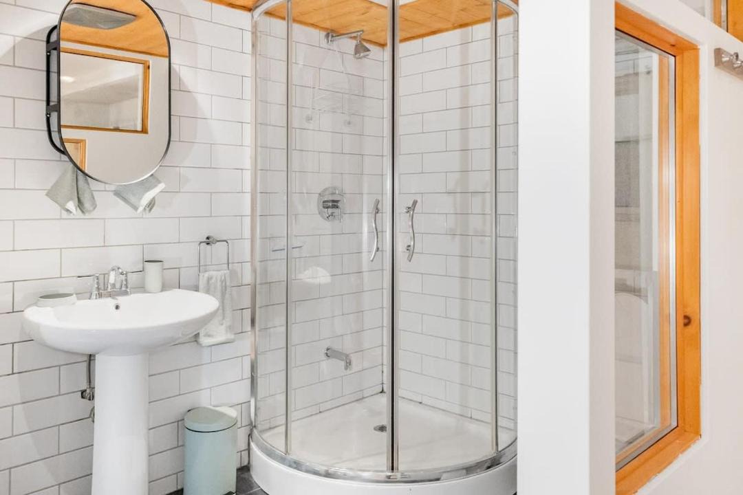 Photo of Bathroom in Nouveau-Rosemont