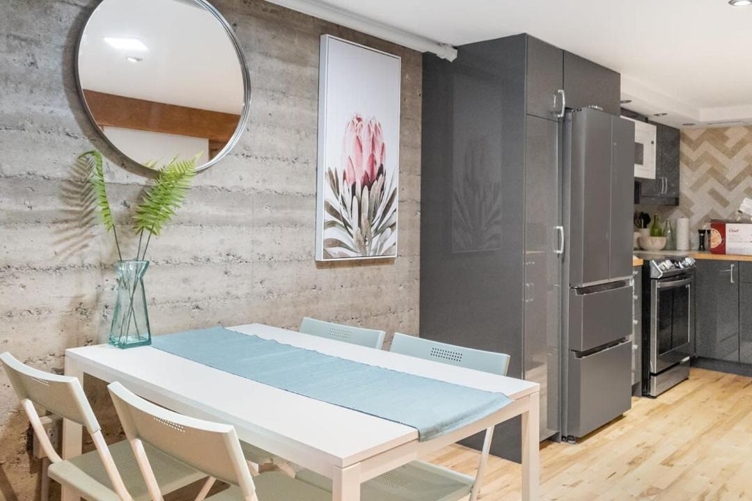Photo of Kitchen in Nouveau-Rosemont