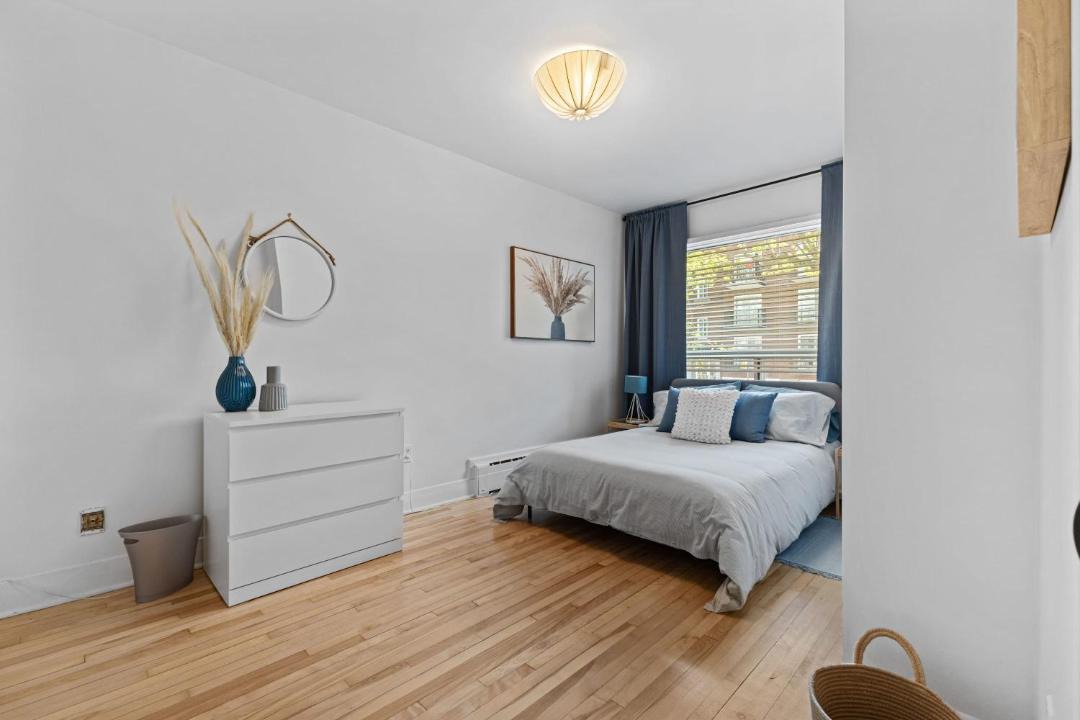 Photo of Bedroom in Nouveau-Rosemont