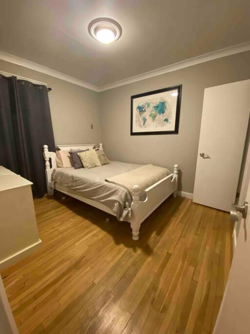 Photo of Bedroom in South Central