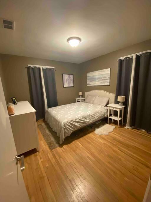 Photo of Bedroom in South Central