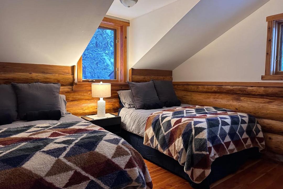 Photo of Bedroom in East Kootenay