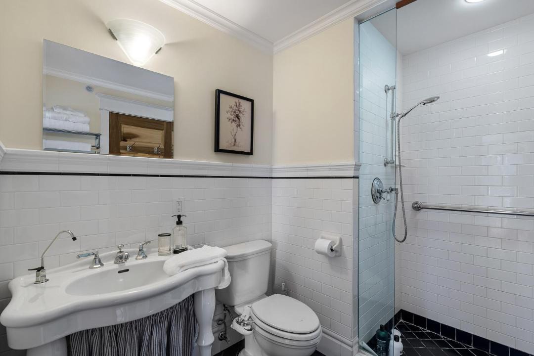 Photo of Bathroom in Mount Pleasant