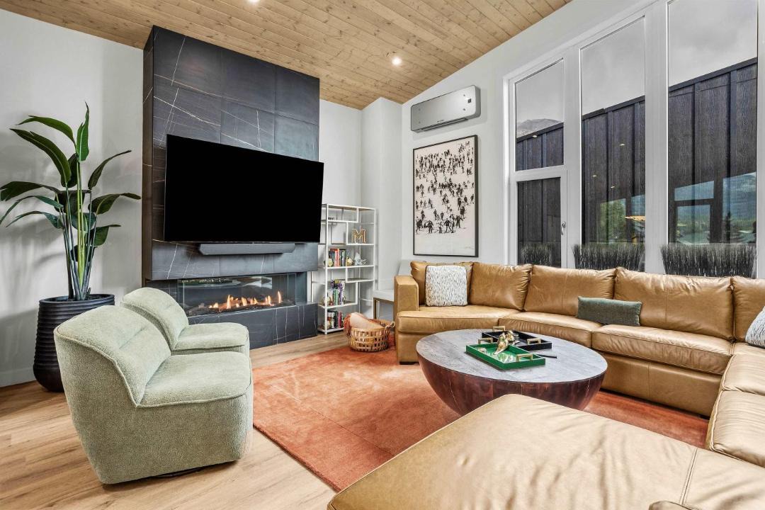 Photo of Livingroom in Teepee Town