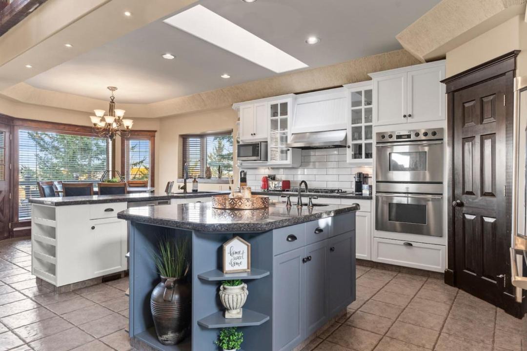 Photo of Kitchen in De Winton