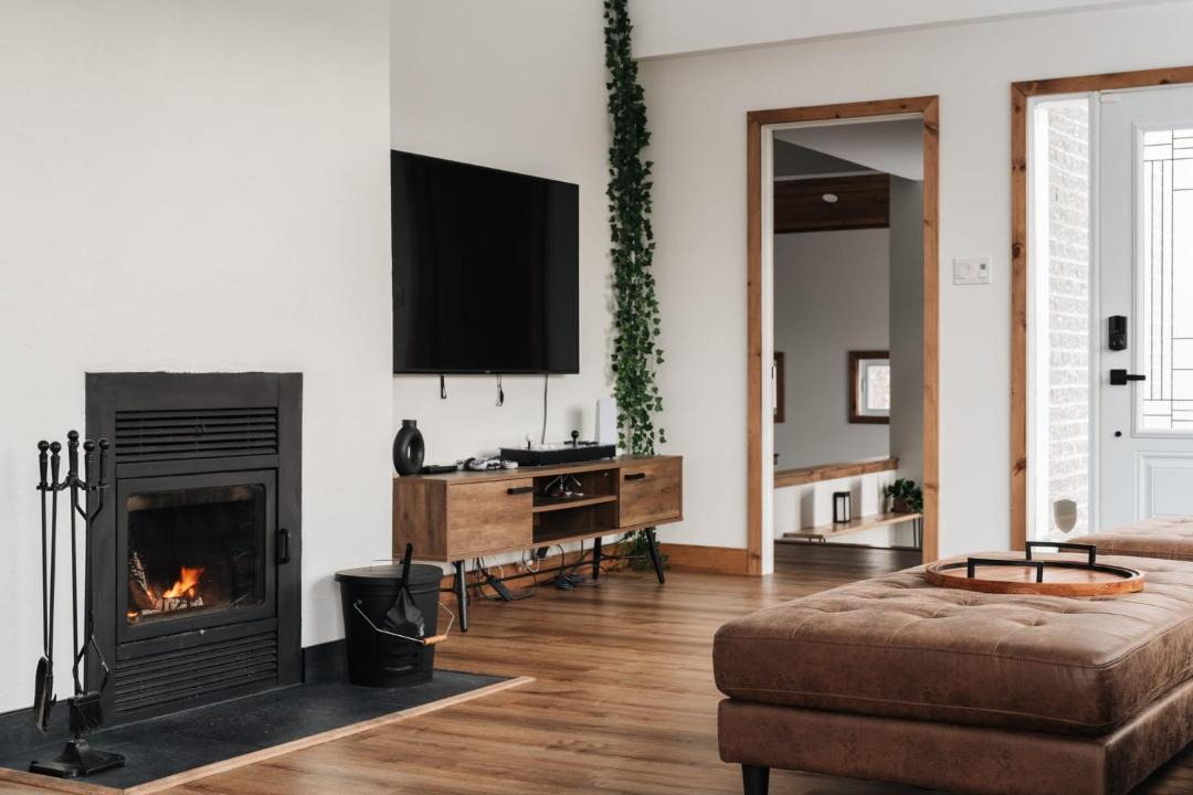 Photo of Livingroom in Chertsey