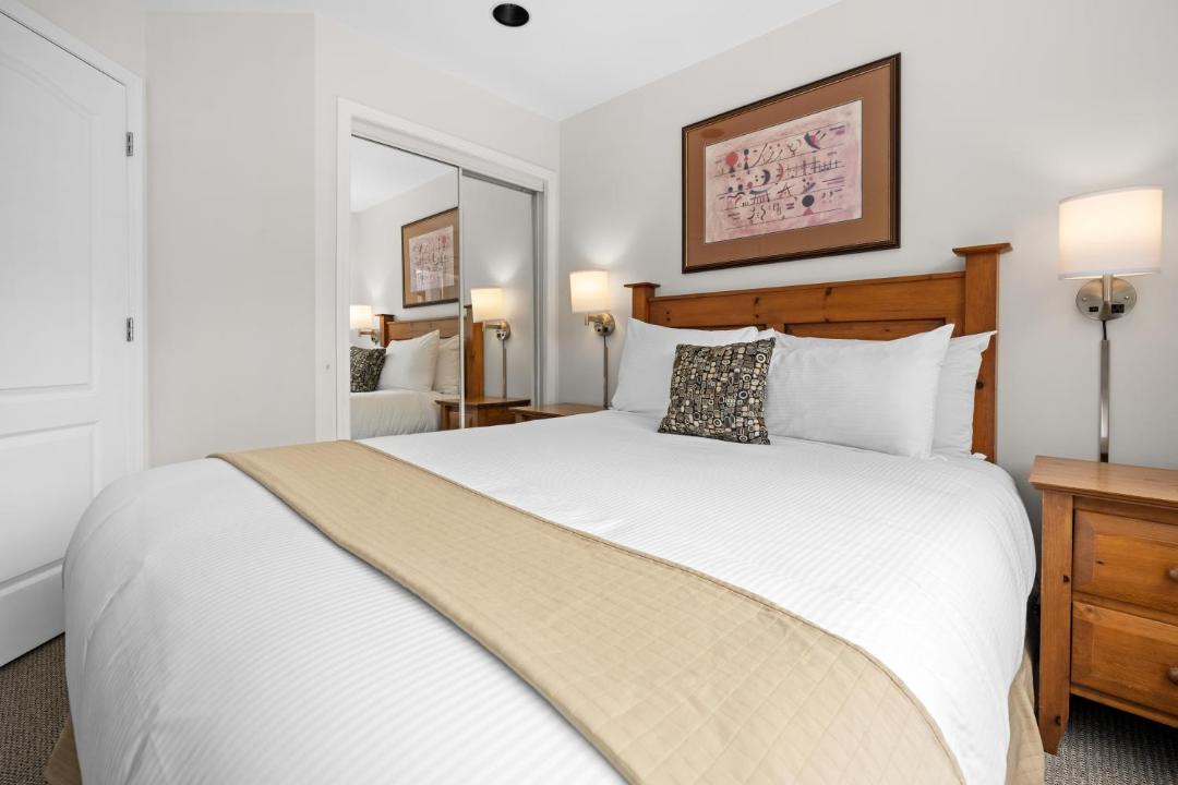 Photo of Bedroom in Village North