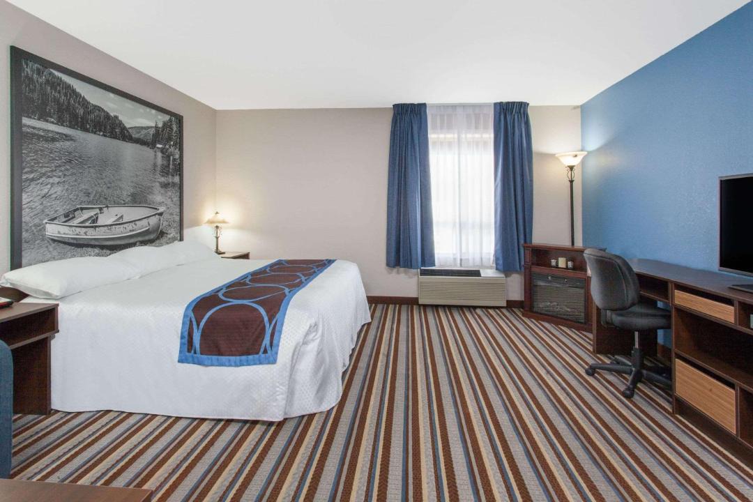 Photo of Bedroom in Rainy River District