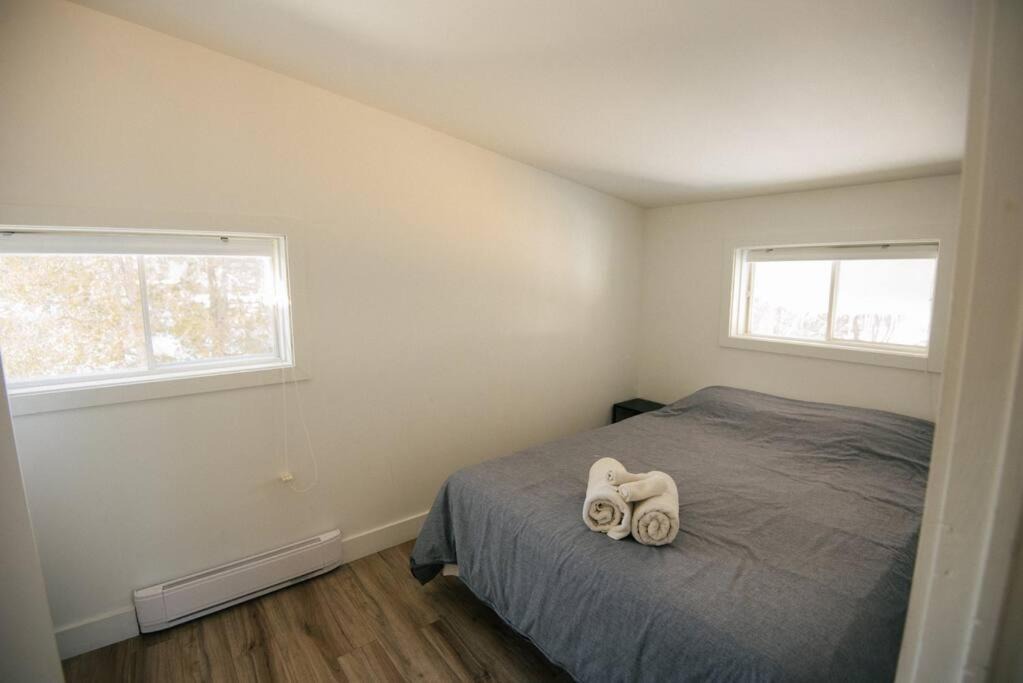 Photo of Bedroom in Weedon